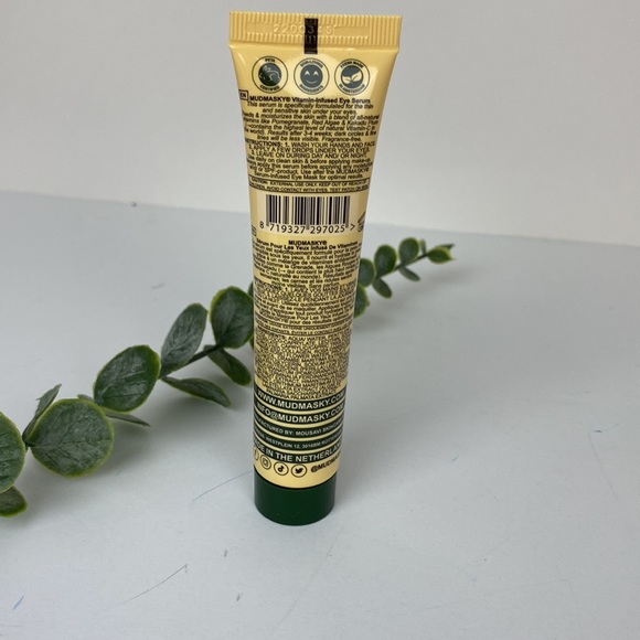 Mudmasky eye serum vitamin-infused NEW! 30 ml./1 fl.oz. - Picture 2 of 11